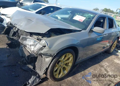 2019 Chrysler 300 300S из США, поврежденный, VIN 2C3CCABG0KH559734